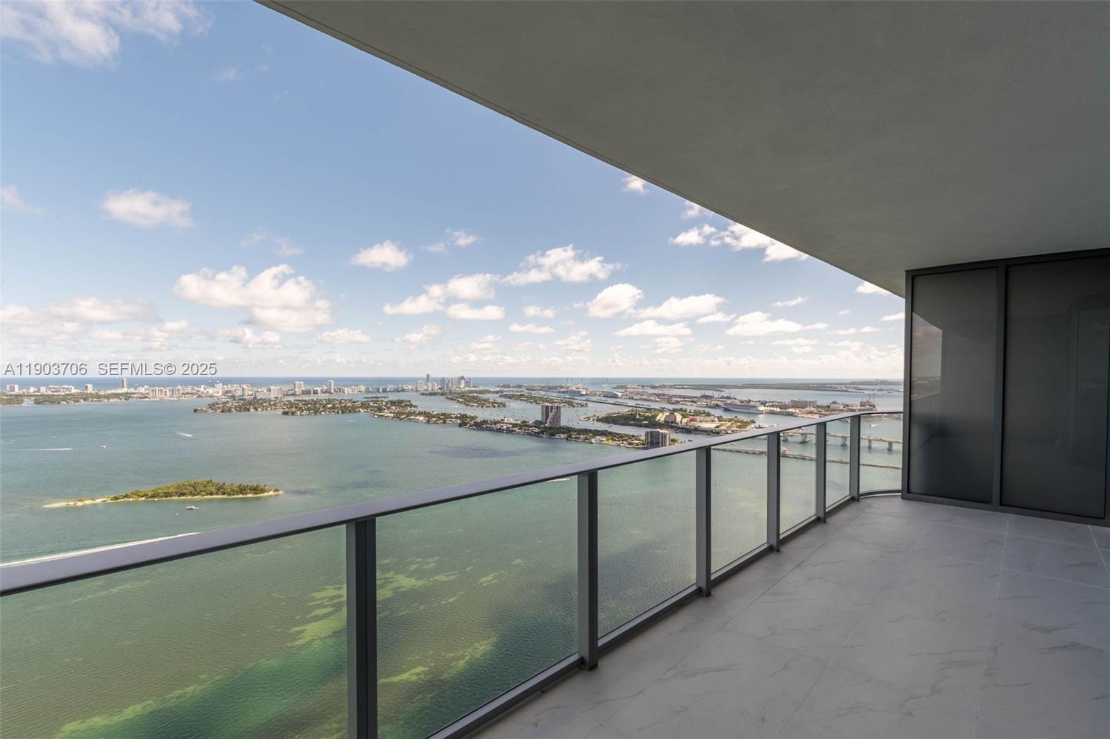 700 NE 24 St # 5405, Miami Unit: 5405