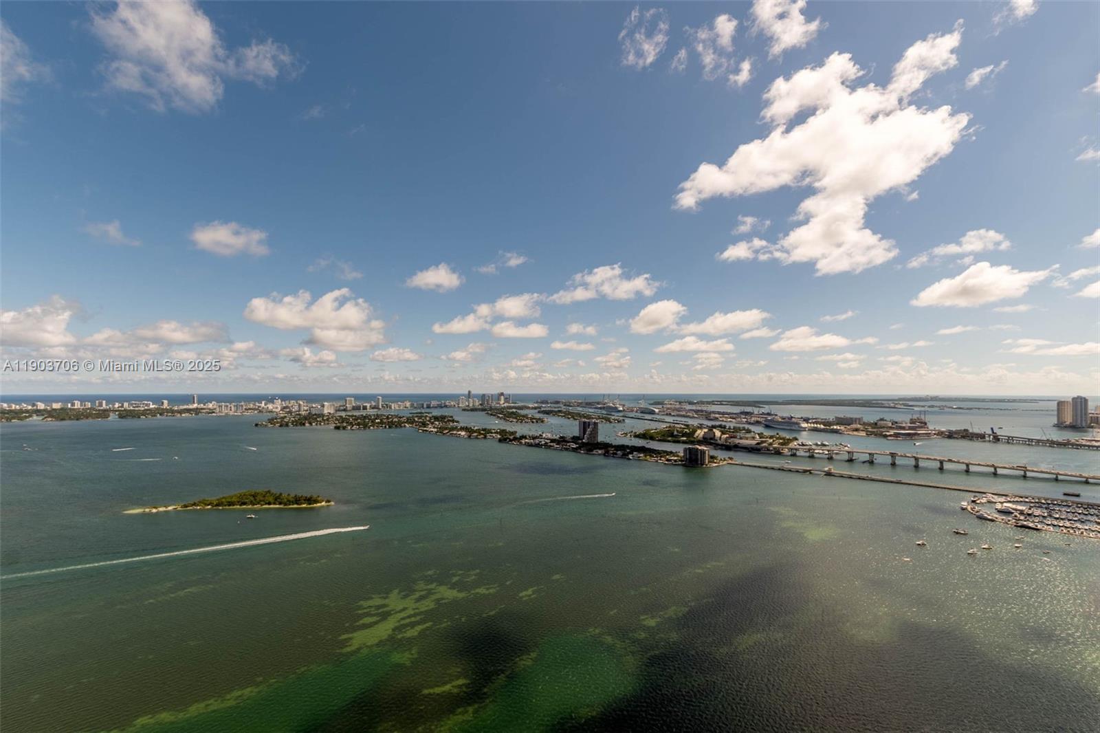 700 NE 24 St # 5405, Miami Unit: 5405