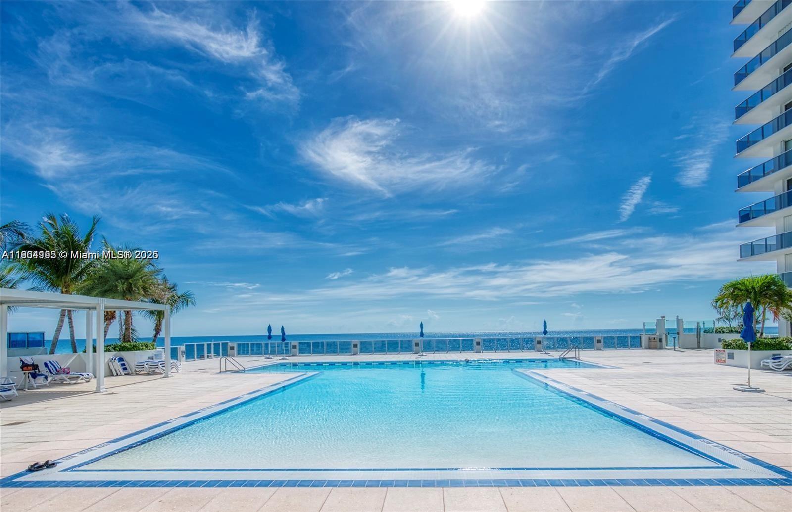 2751 S Ocean Dr Unit: N8PH