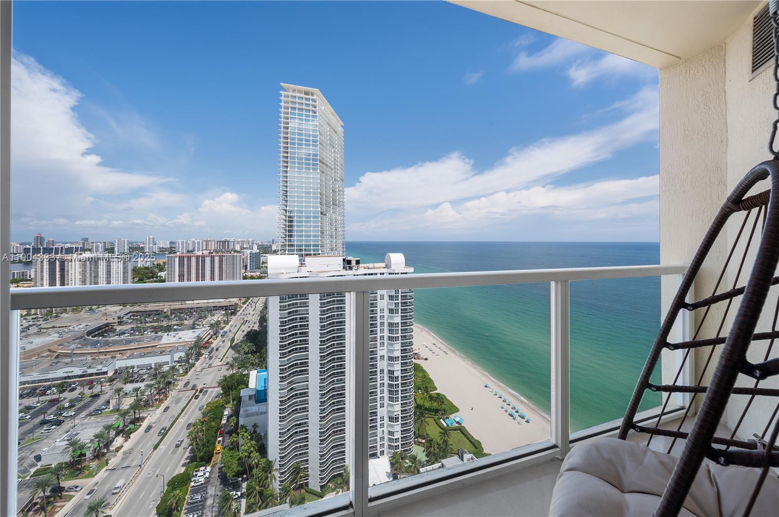 16699 Collins Ave # 3305