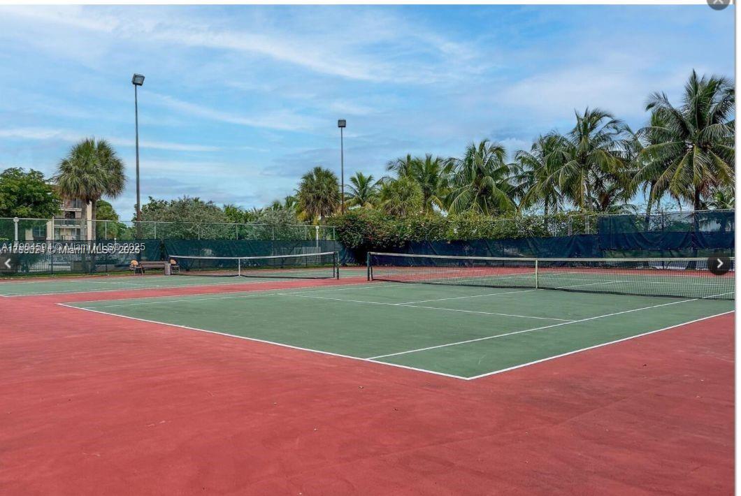 14525 N Kendall Dr # 307J