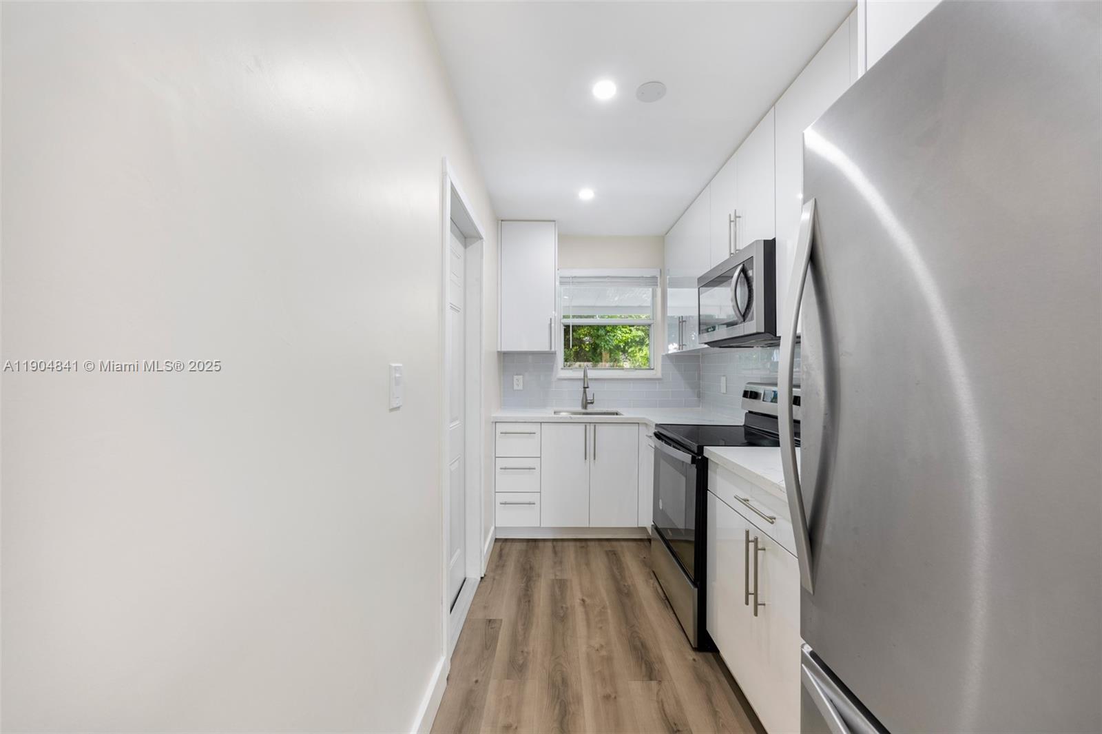 3101 SW 19th St # 3101