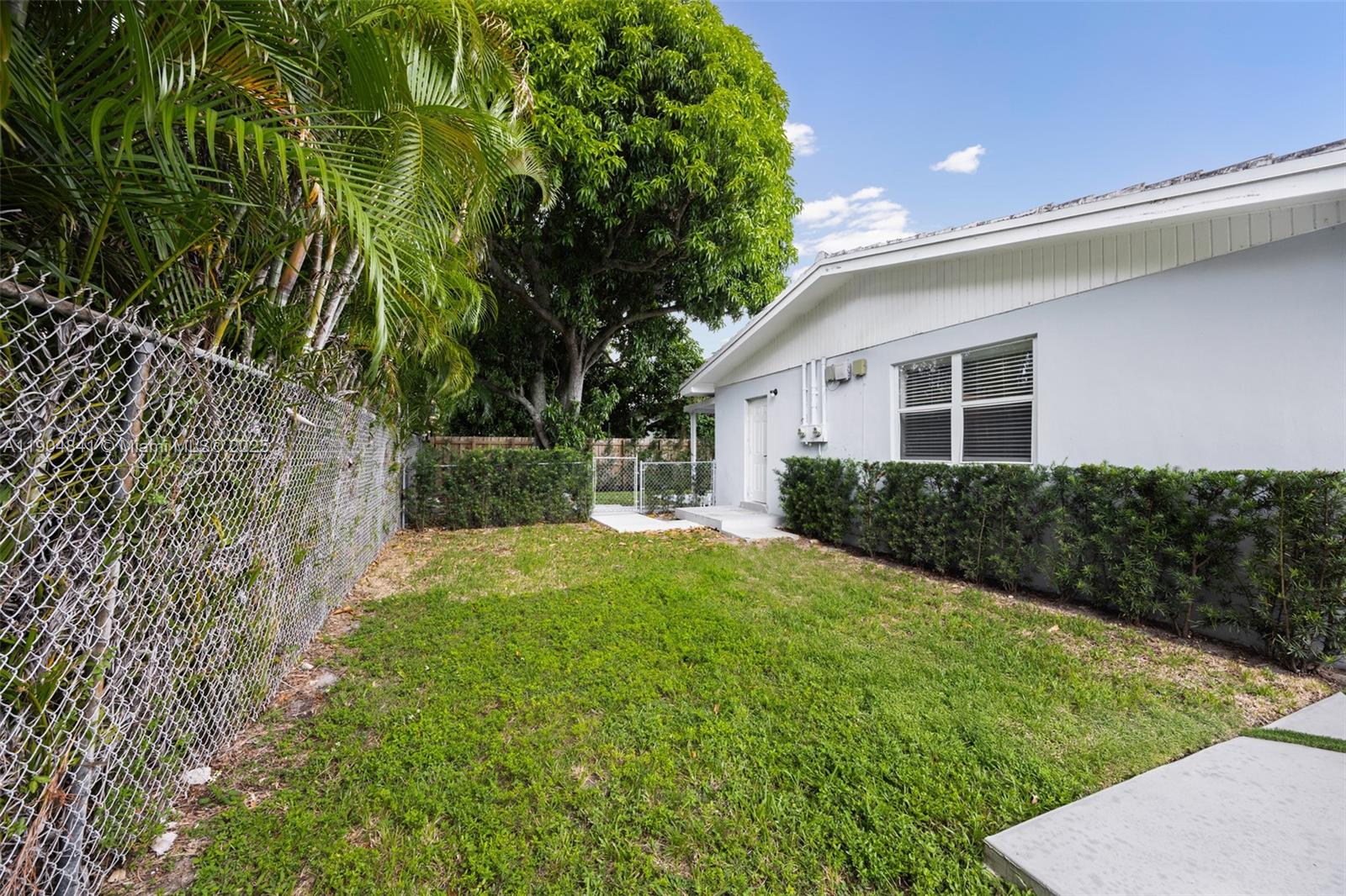 3101 SW 19th St # 3101