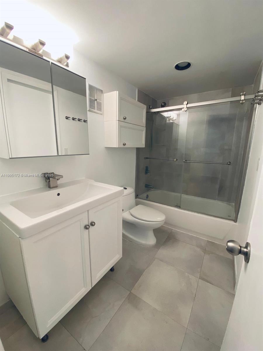 798 Crandon Blvd # C Unit: 30-C