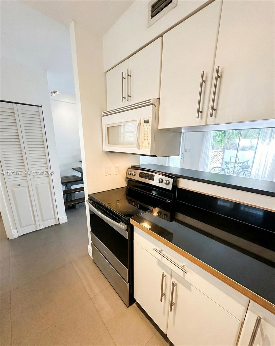 798 Crandon Blvd # C Unit: 30-C