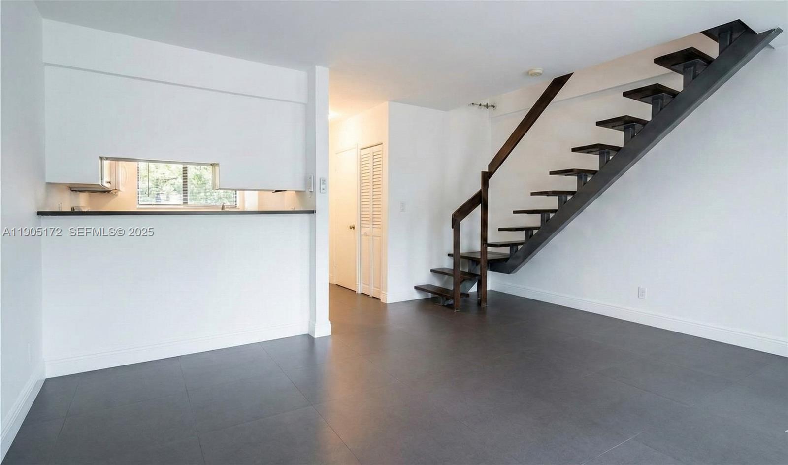 798 Crandon Blvd # C Unit: 30-C