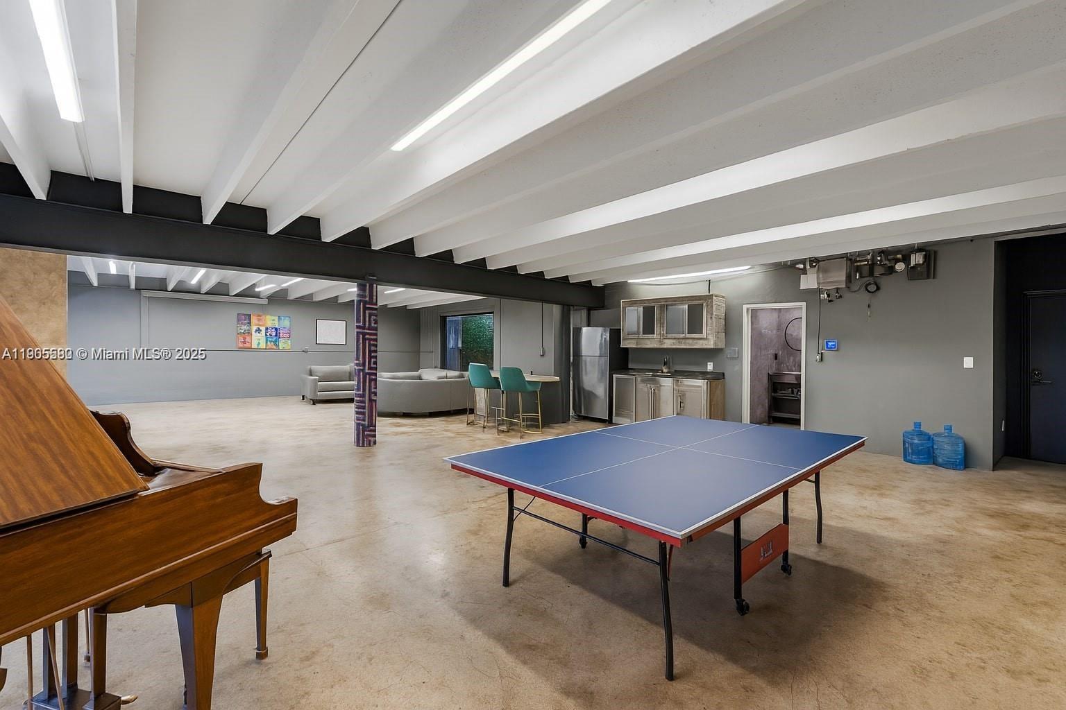 7025 NW 7th Ave Unit: #MAIN