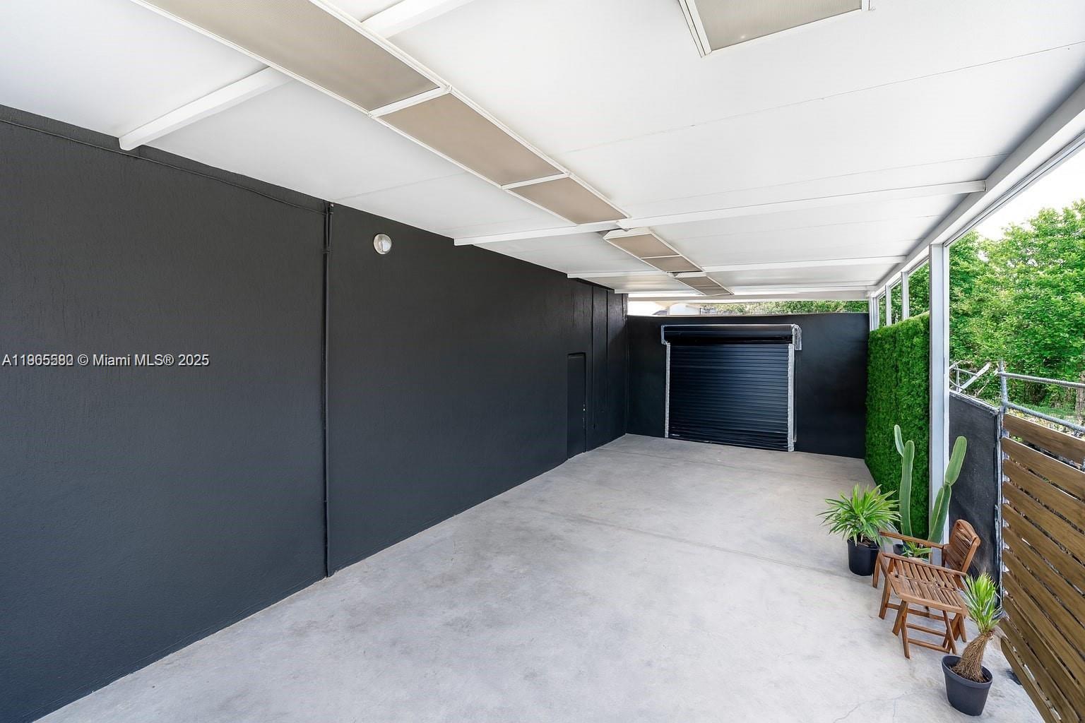 7025 NW 7th Ave Unit: #MAIN