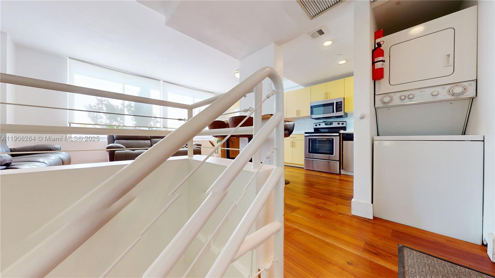 2801 Florida Ave # 410