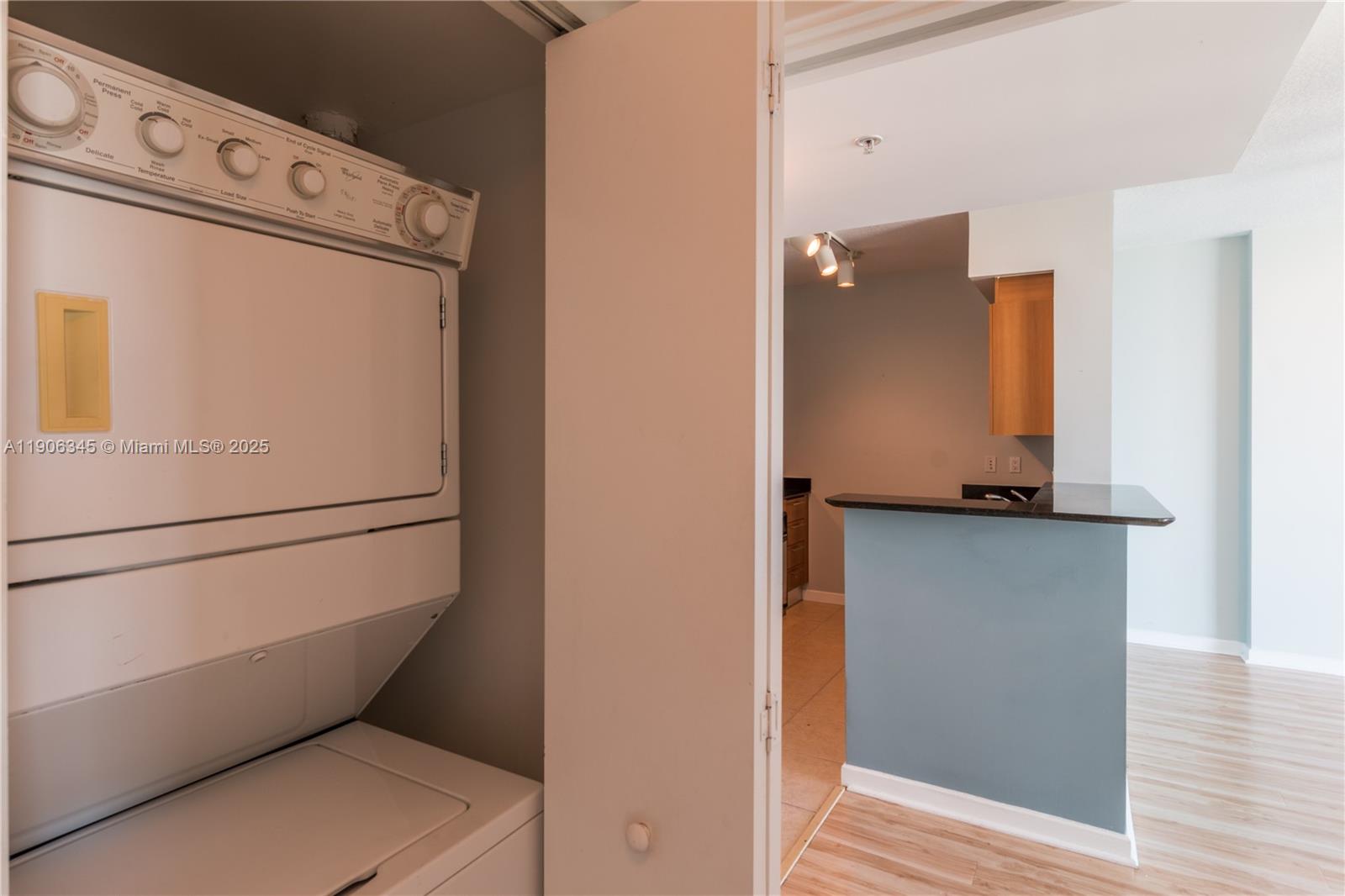 335 S Biscayne Blvd # 3904