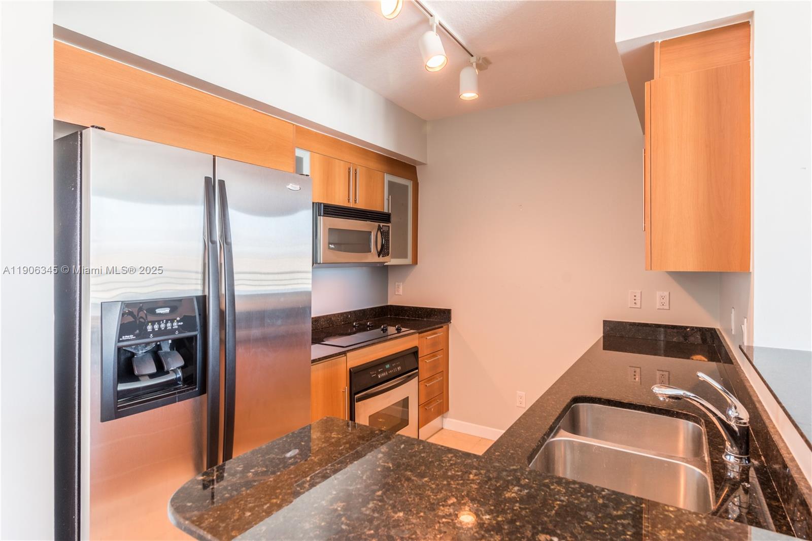 335 S Biscayne Blvd # 3904