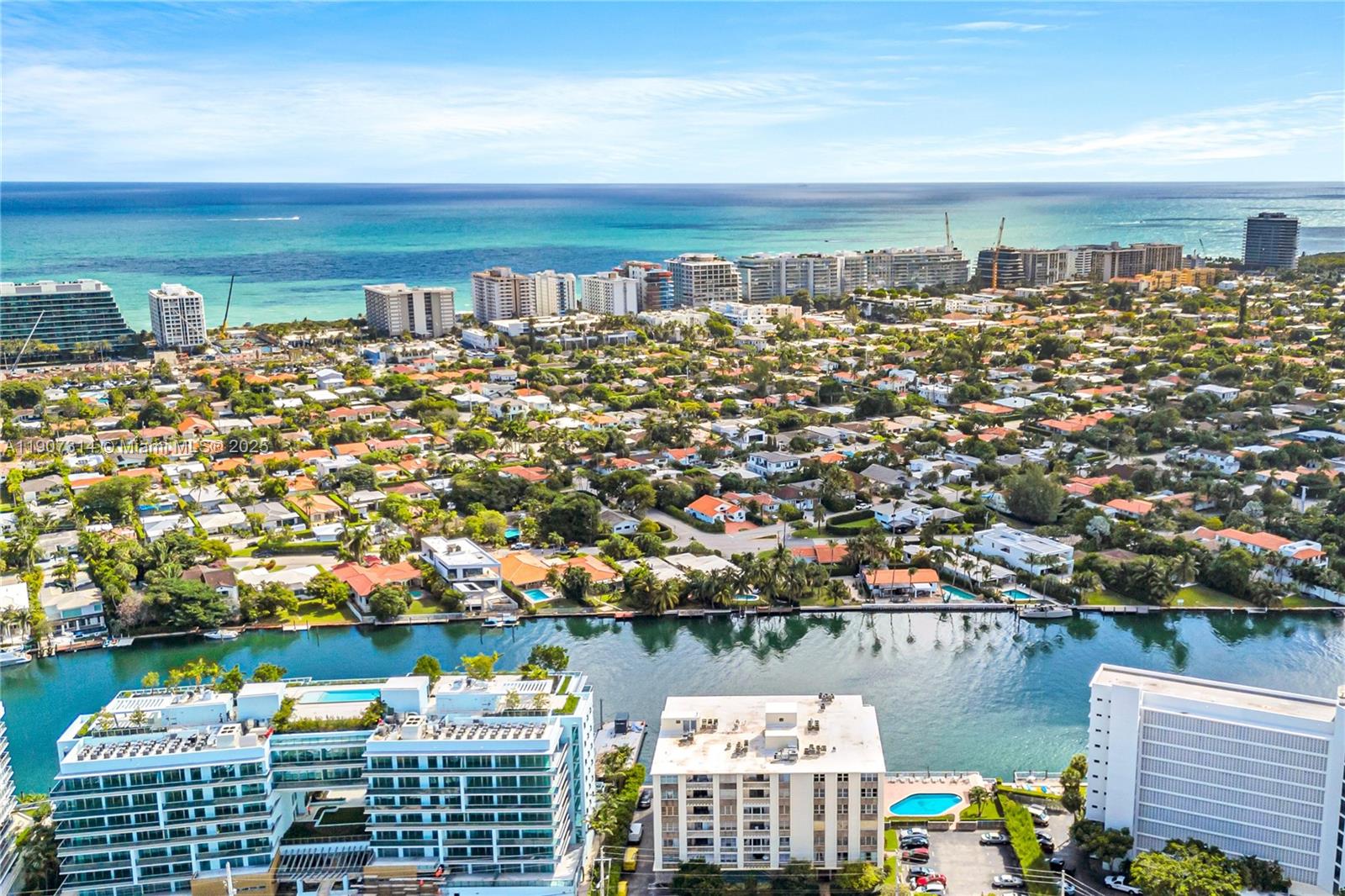 9111 E BAY HARBOR DR Unit: PHB