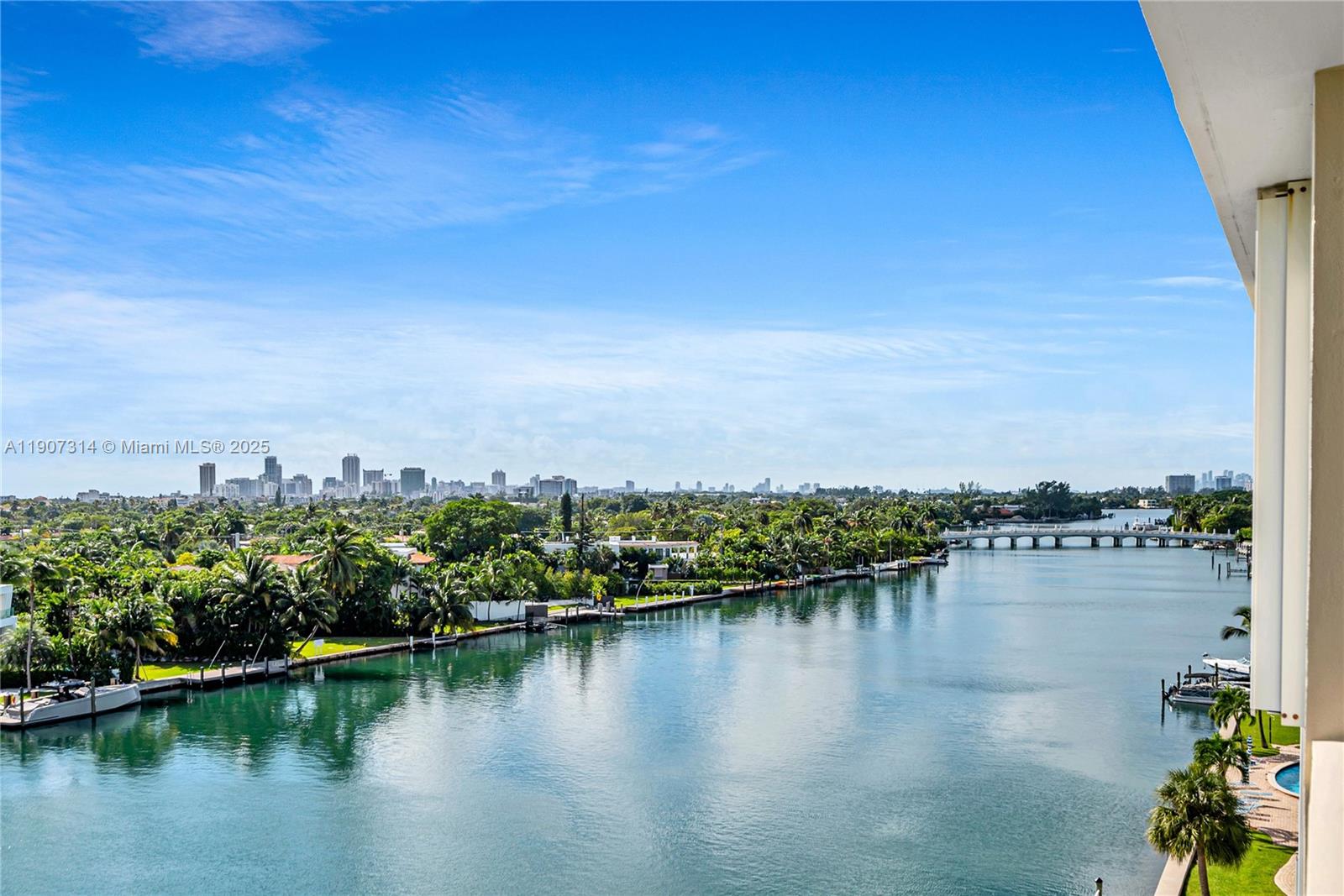 9111 E BAY HARBOR DR Unit: PHB