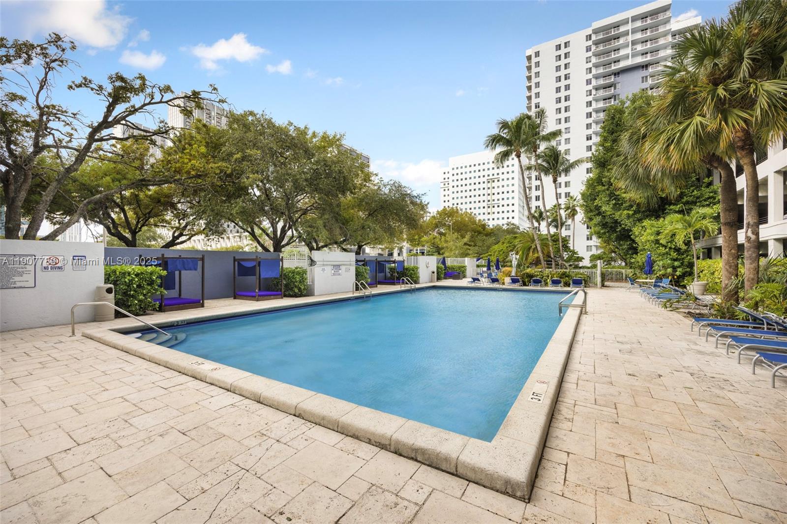 850 N Miami Ave Unit: W-906