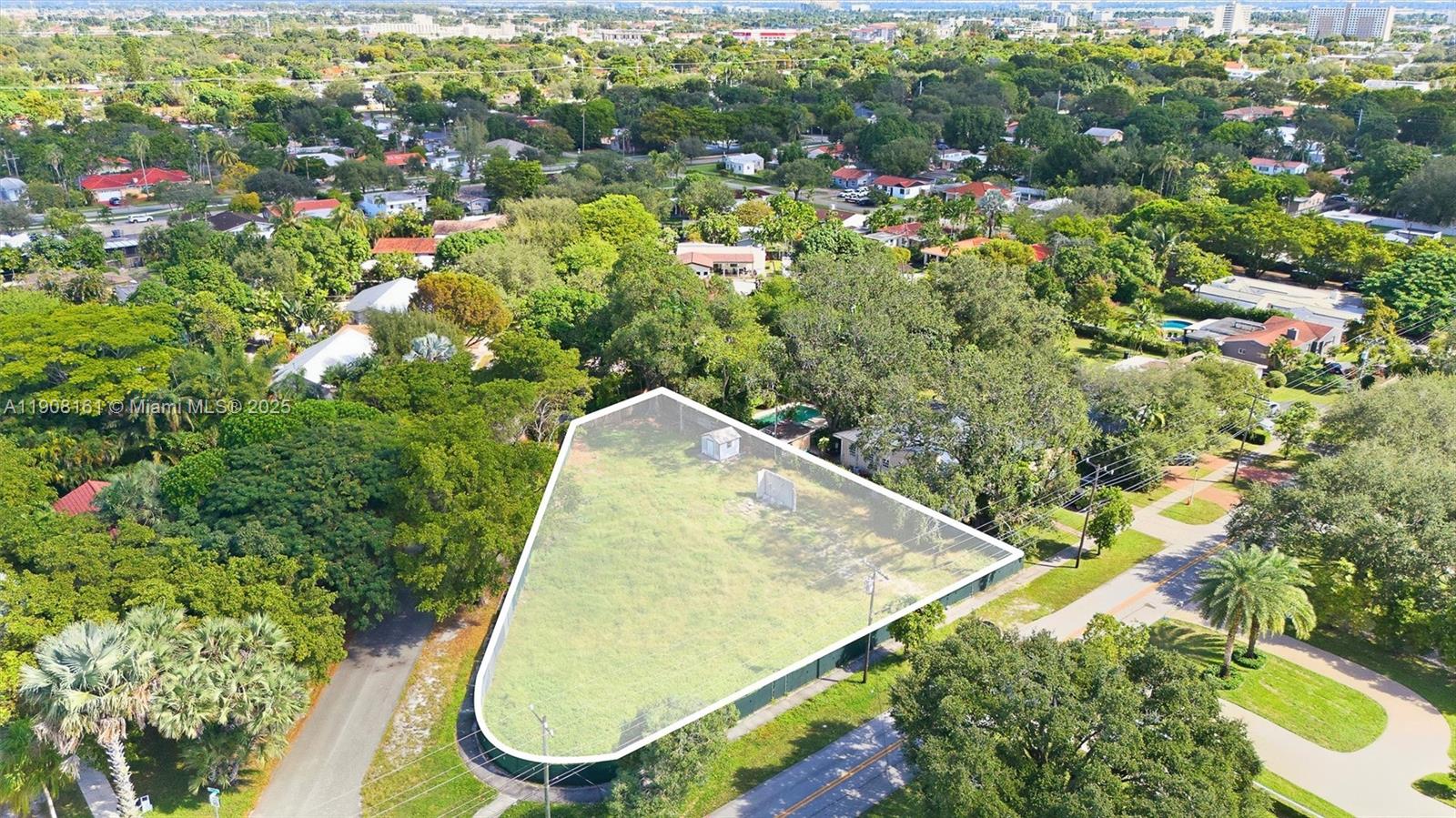 281 Hunting Lodge Dr