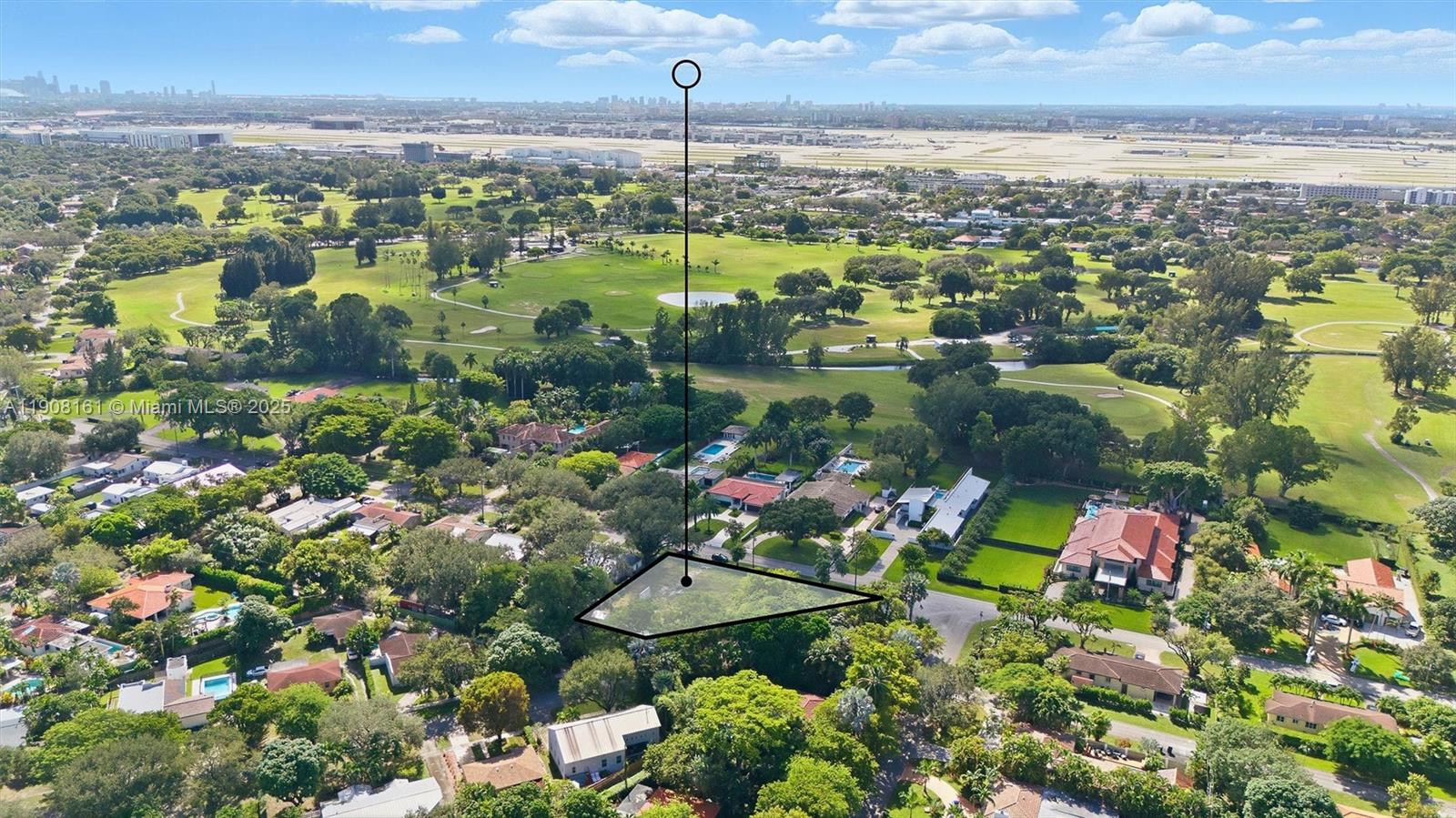 281 Hunting Lodge Dr