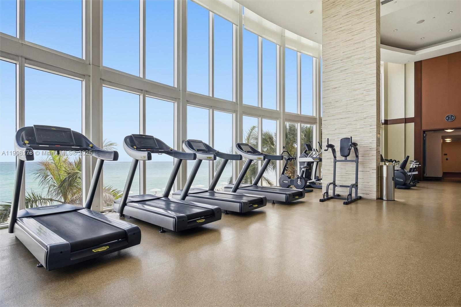 16001 Collins Ave # 3504