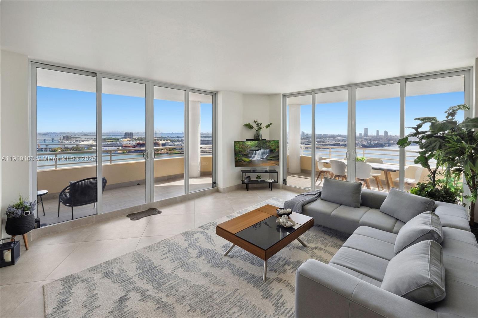 808 Brickell Key Dr # 2601