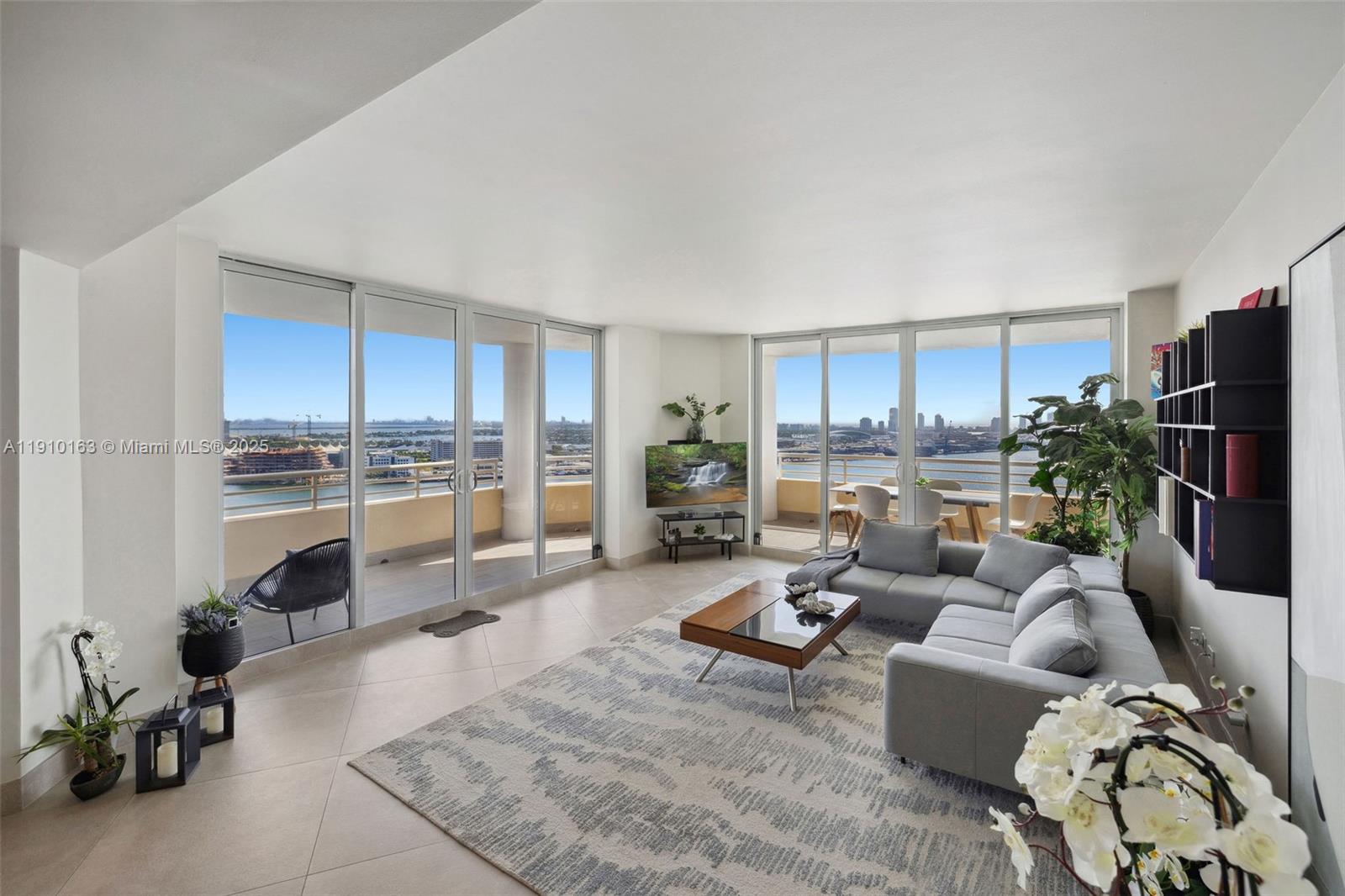 808 Brickell Key Dr # 2601