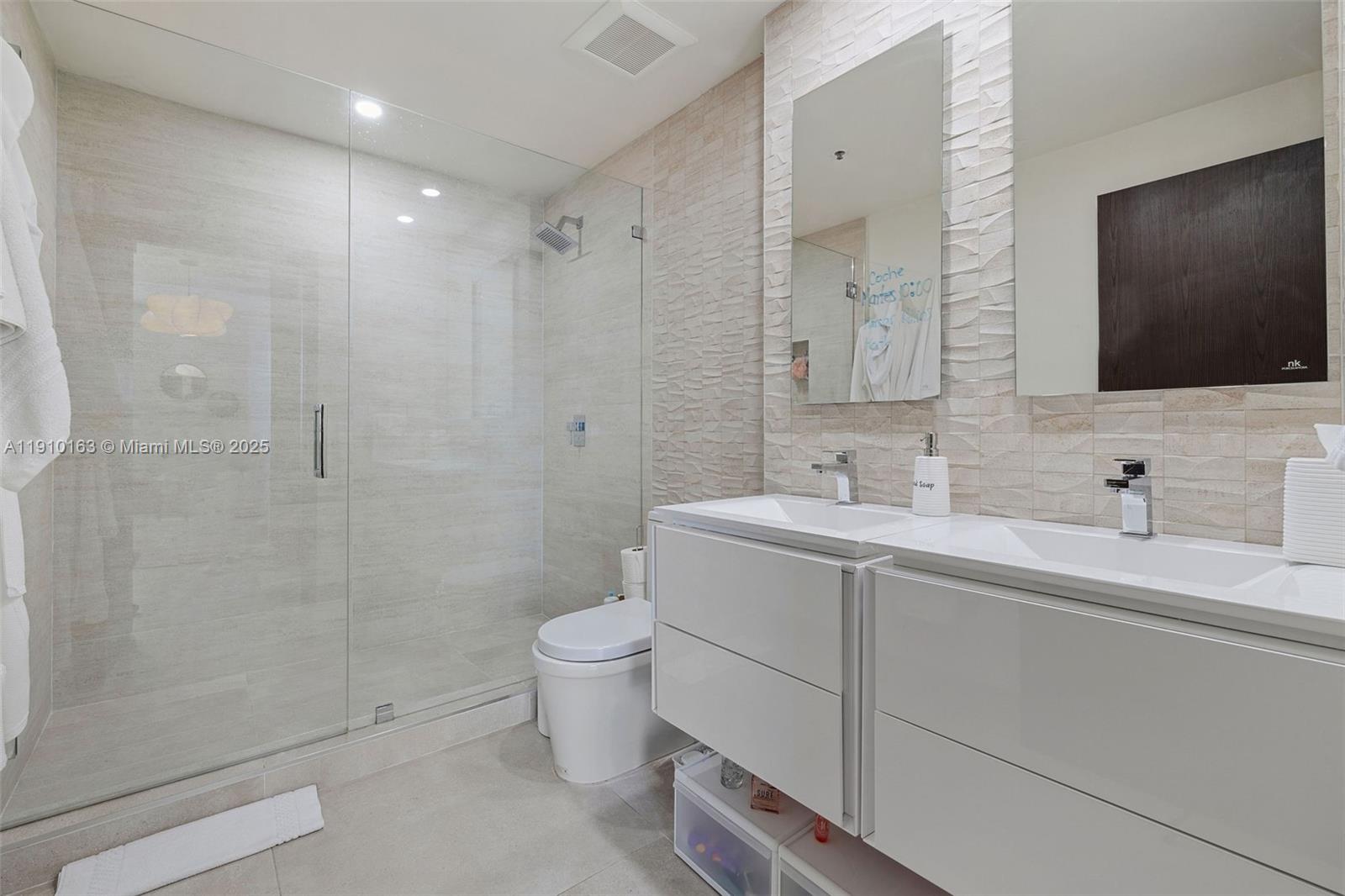 808 Brickell Key Dr # 2601