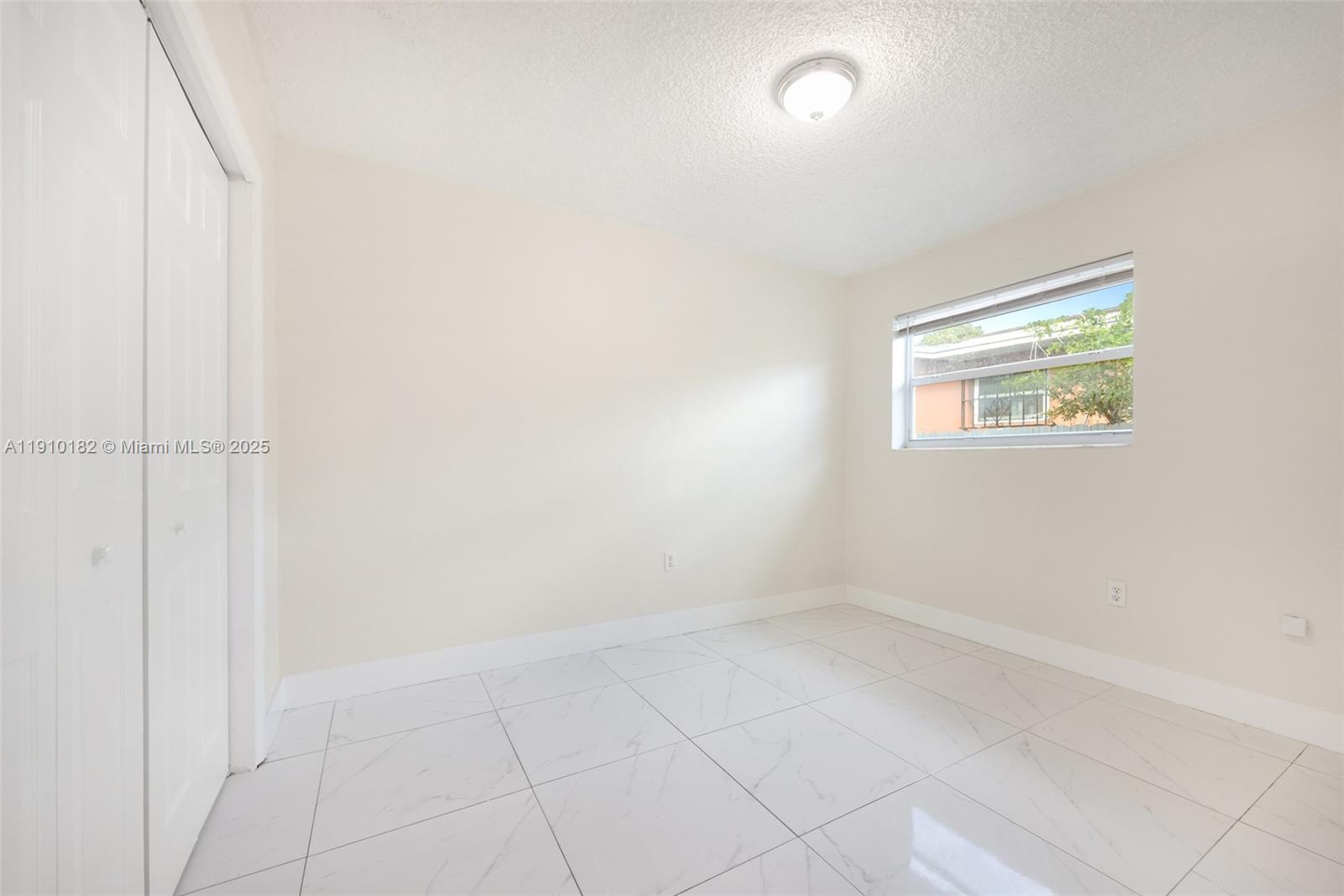 2009 NW 32nd St # 2009