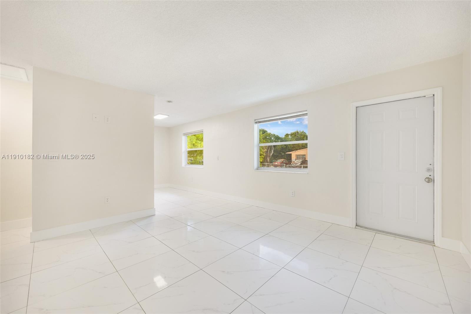 2009 NW 32nd St # 2009