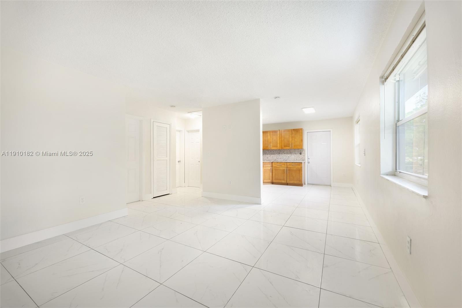 2009 NW 32nd St # 2009