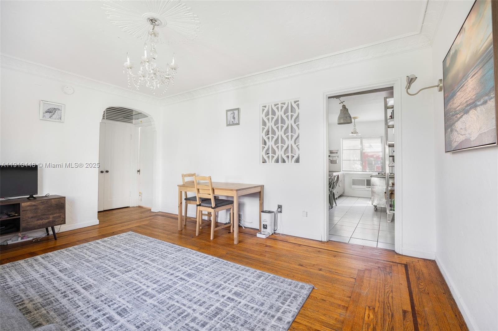 846 Jefferson Ave # 7