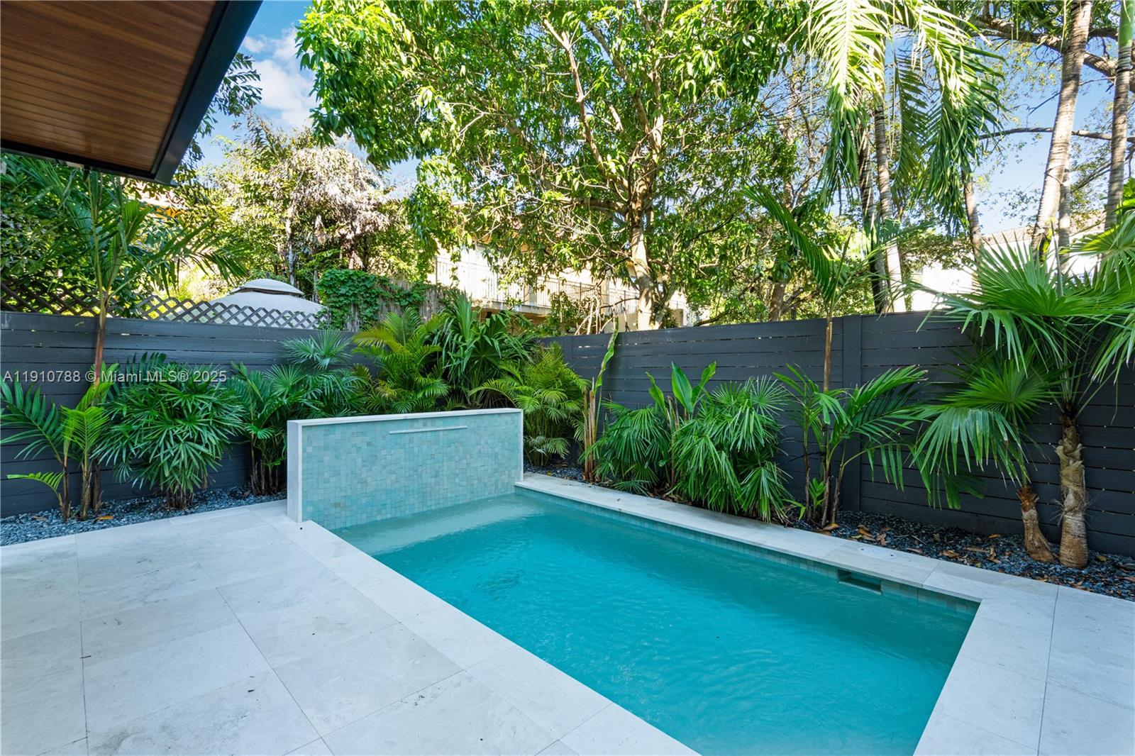 3255 Percival Ave # 3255