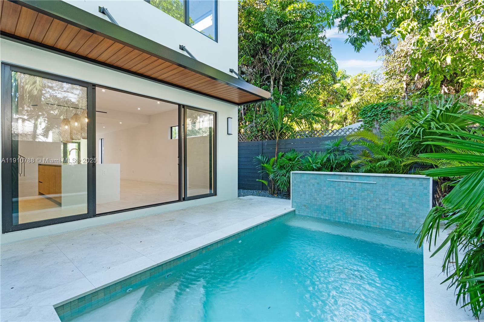 3255 Percival Ave # 3255