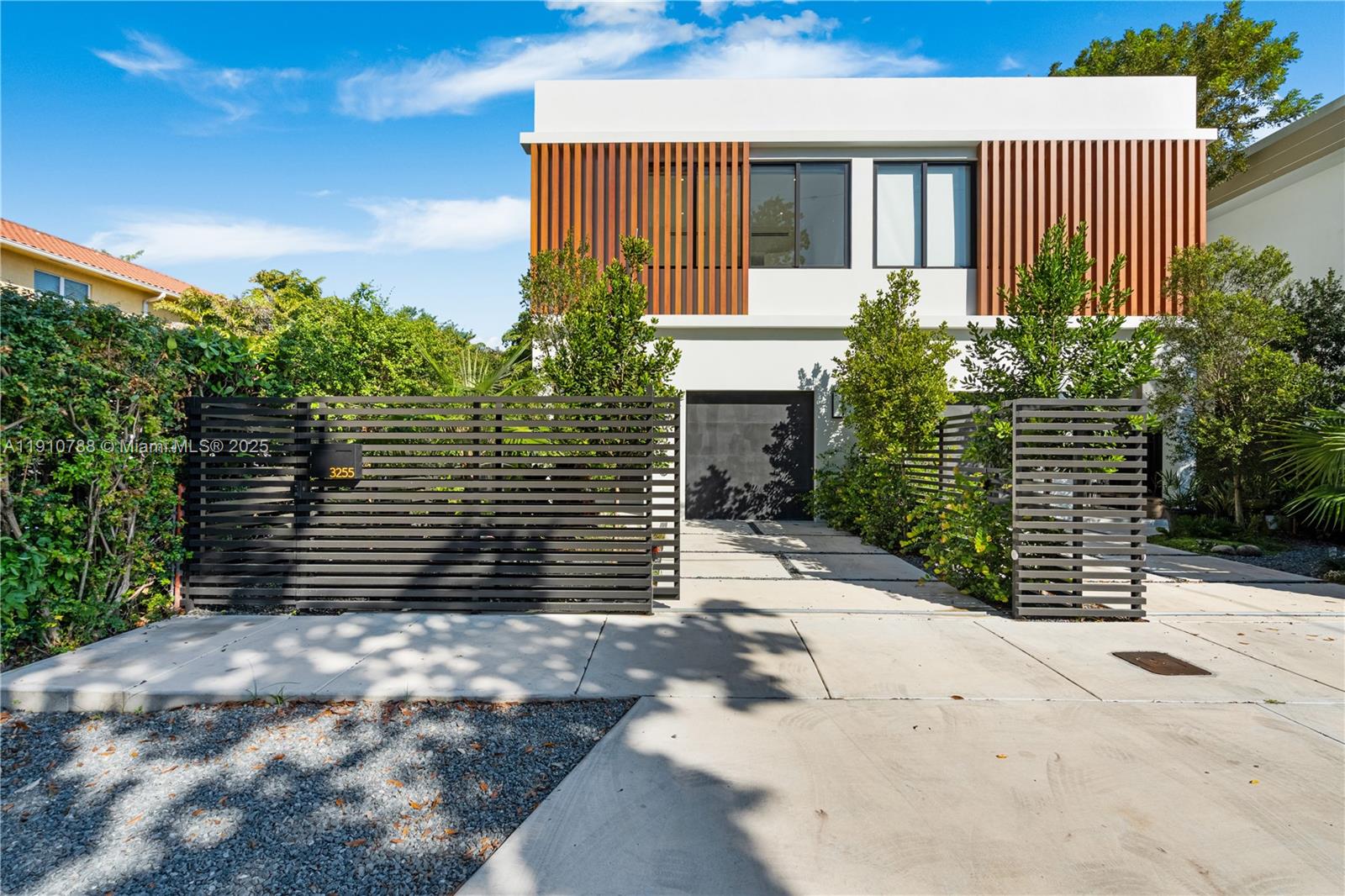 3255 Percival Ave # 3255