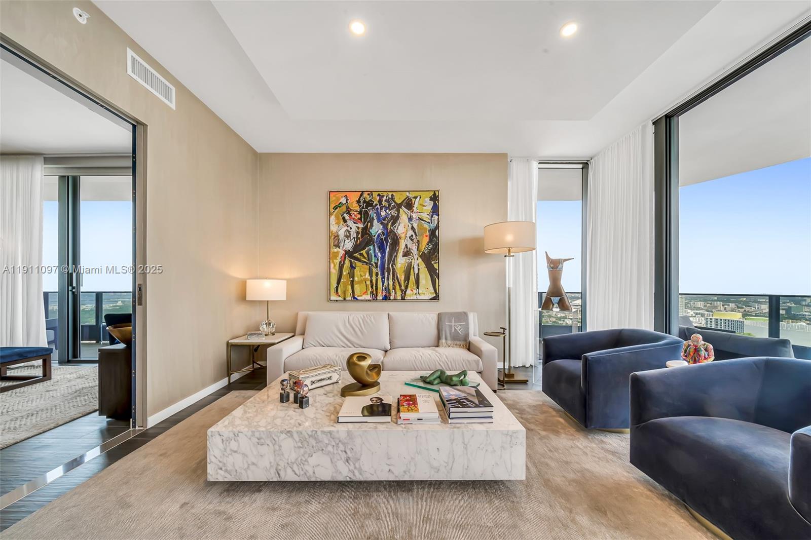 1000 Brickell Plz Unit: PH5807