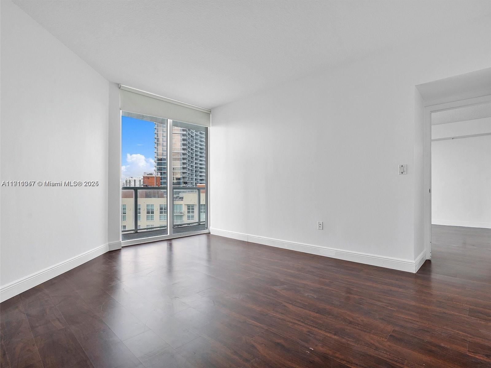 1900 N Bayshore Dr # 1614