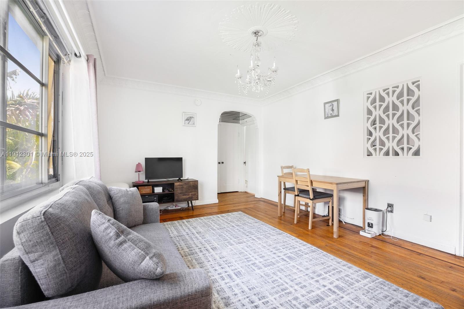 846 Jefferson Ave # 3