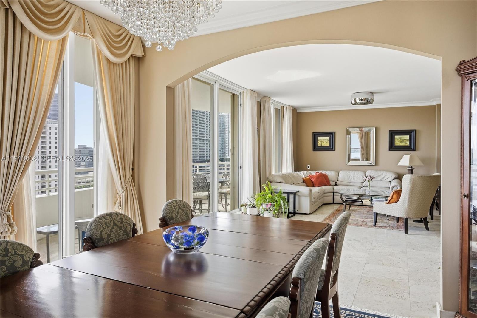 888 Brickell Key Dr # 1903