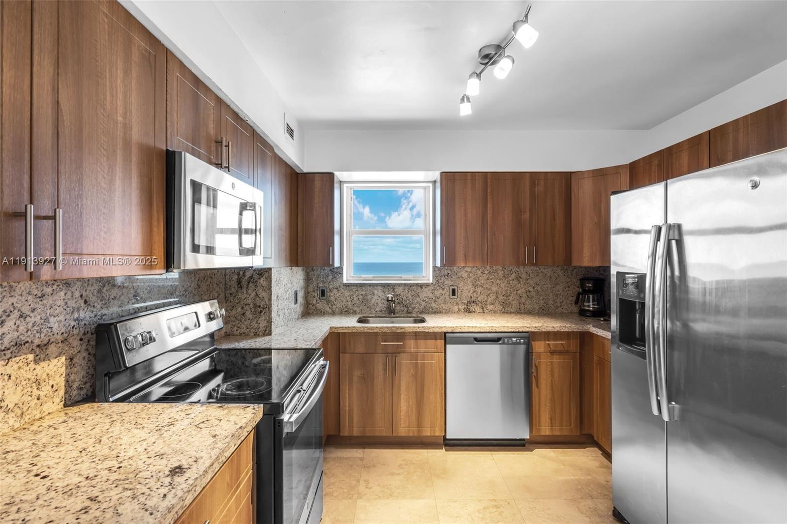 5101 Collins Ave # 12G