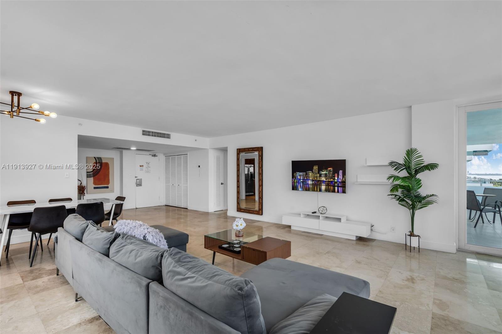 5101 Collins Ave # 12G