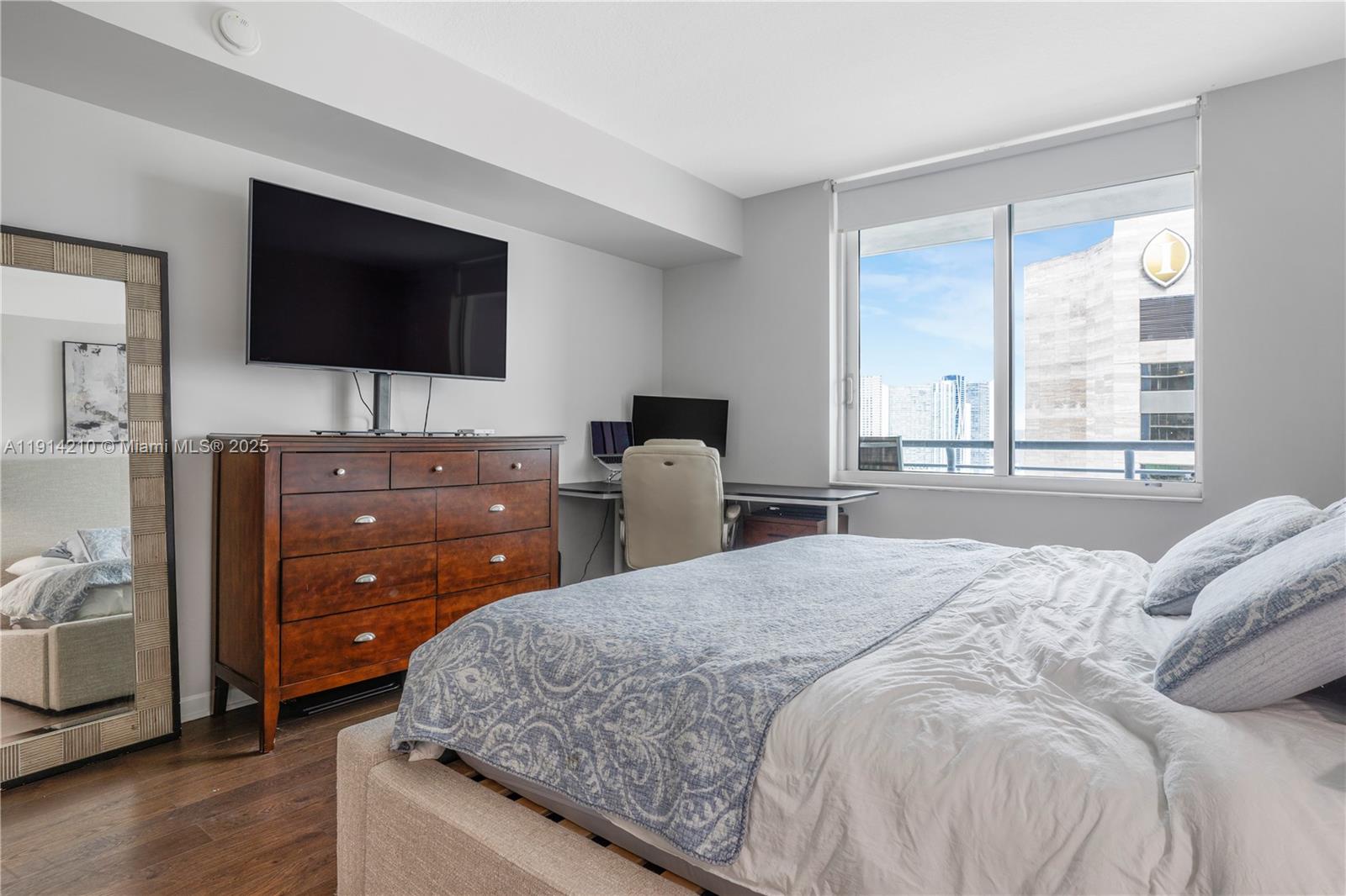 335 S Biscayne Blvd # 3402