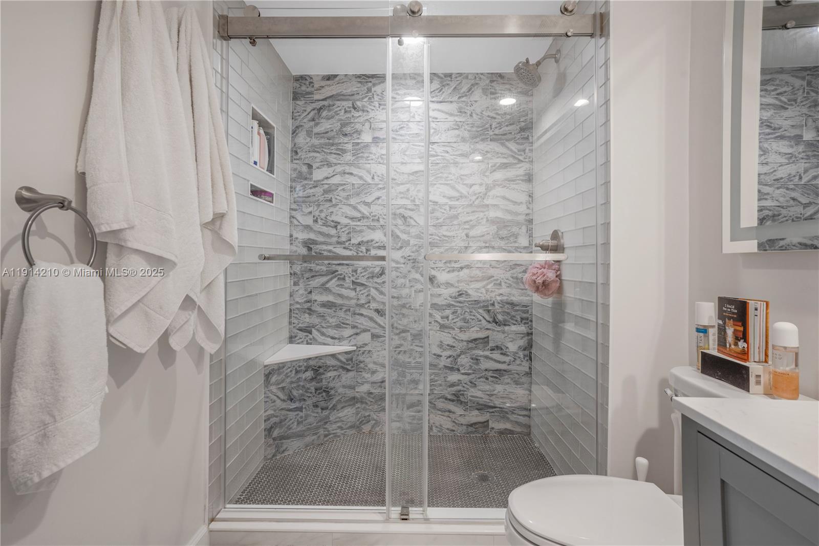 335 S Biscayne Blvd # 3402