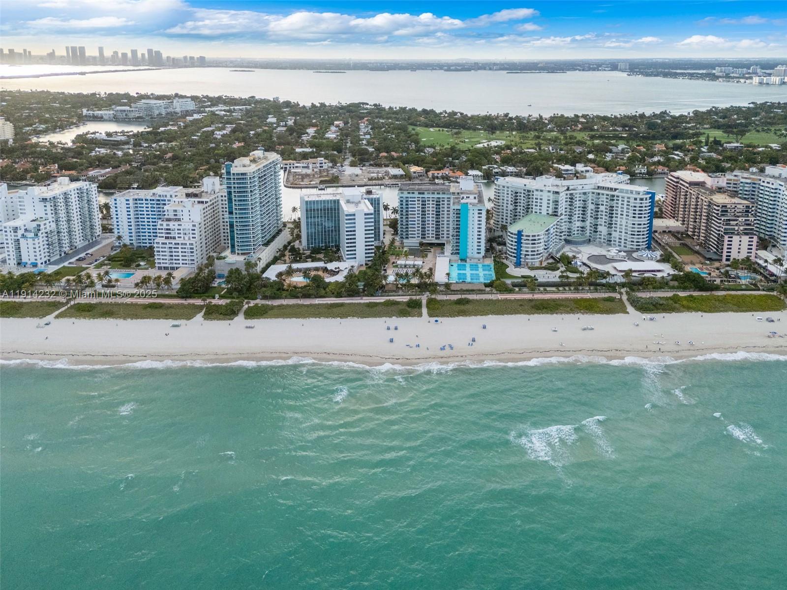 5101 Collins Ave # 12U