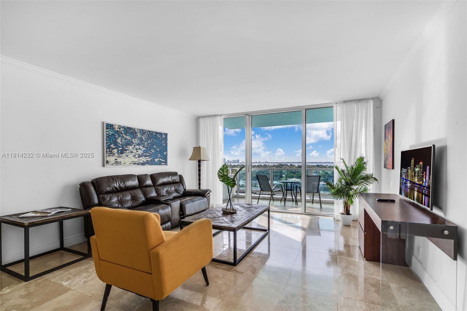 5101 Collins Ave # 12U