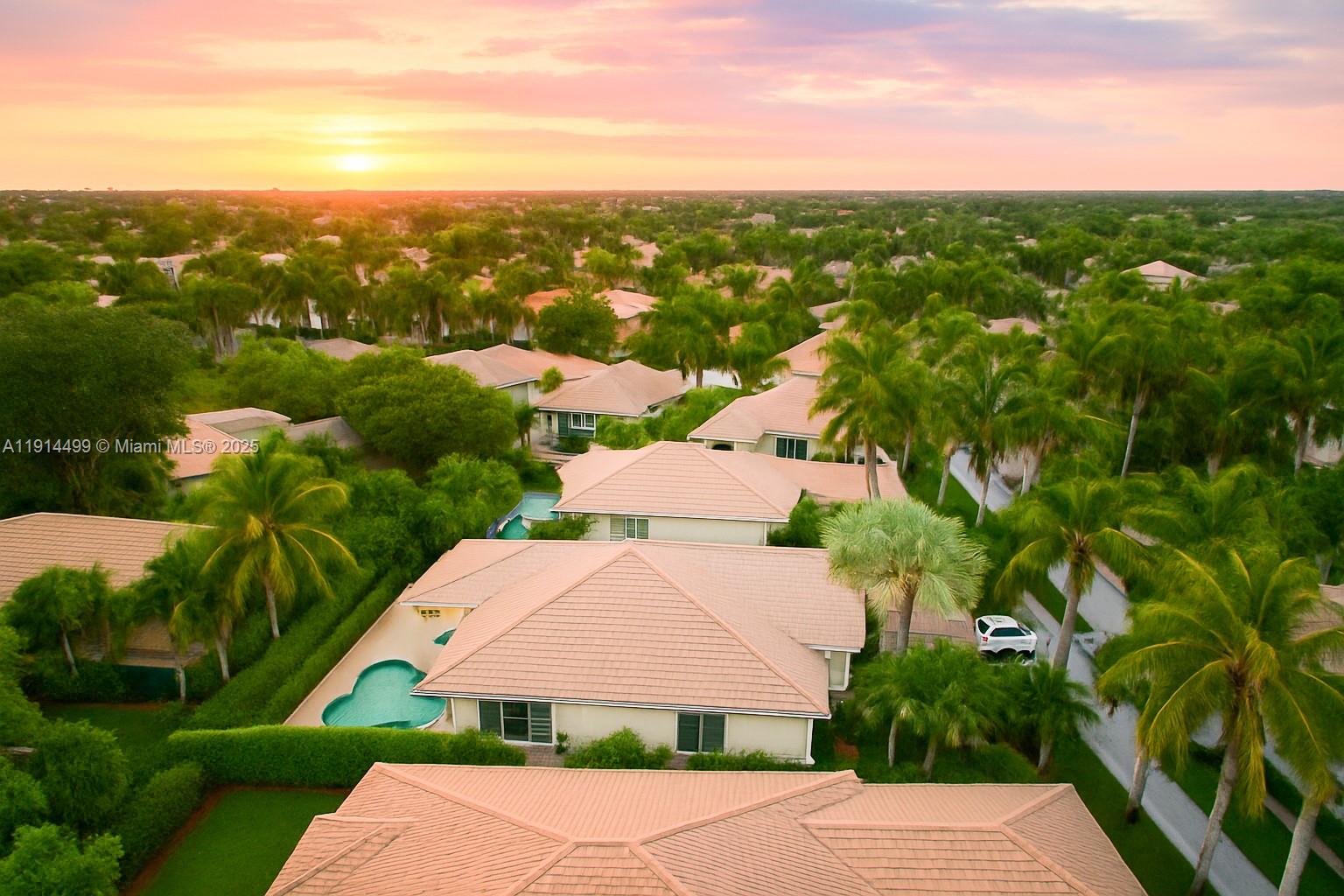 1946 Harbor View Cir