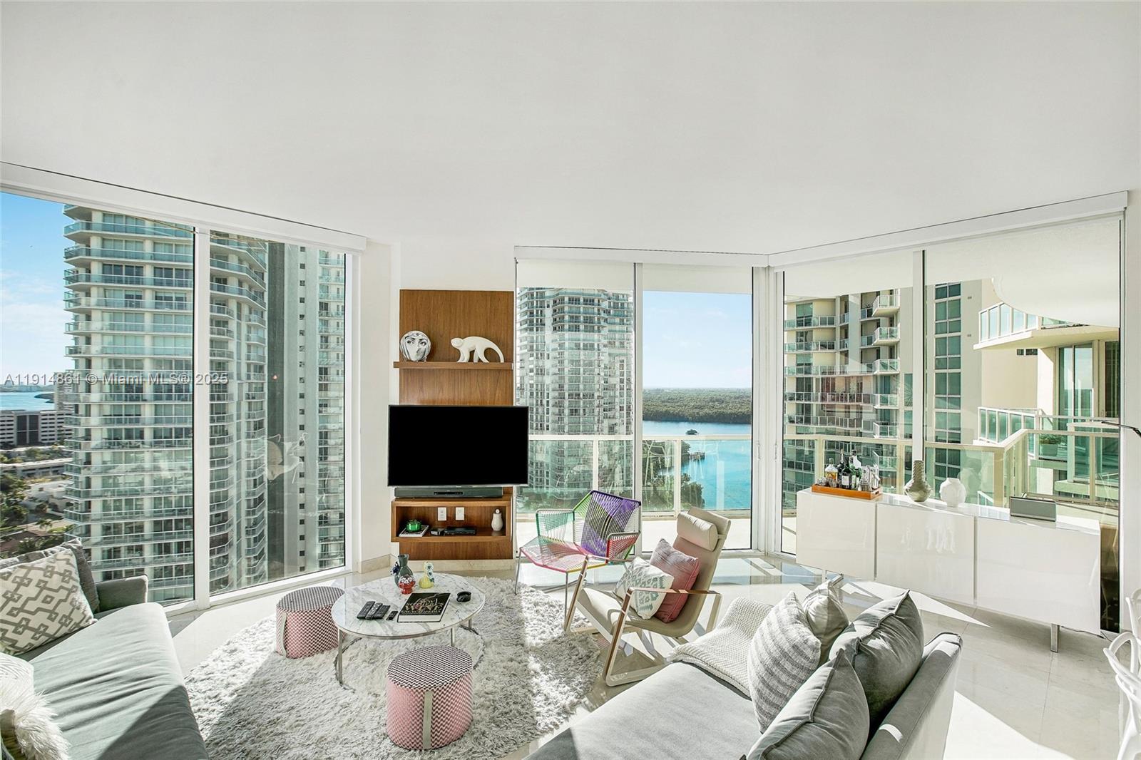 150 Sunny Isles Blvd # 1805 Unit: 1-1805