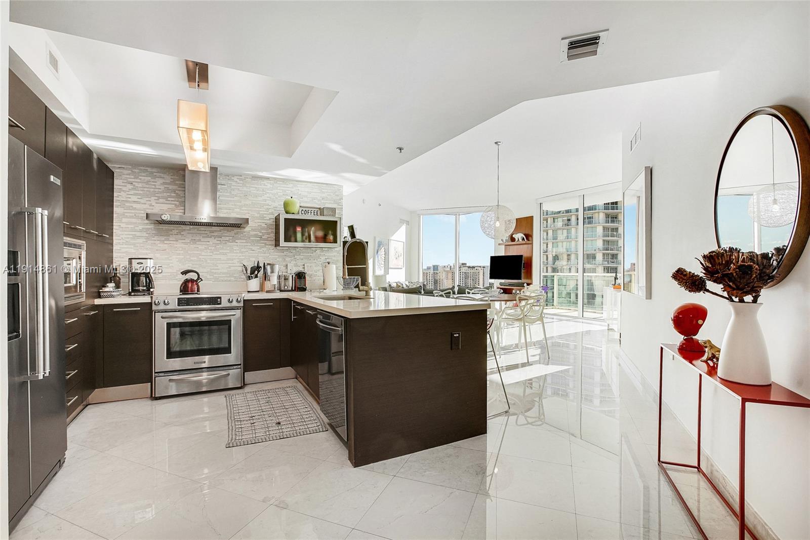 150 Sunny Isles Blvd # 1805 Unit: 1-1805