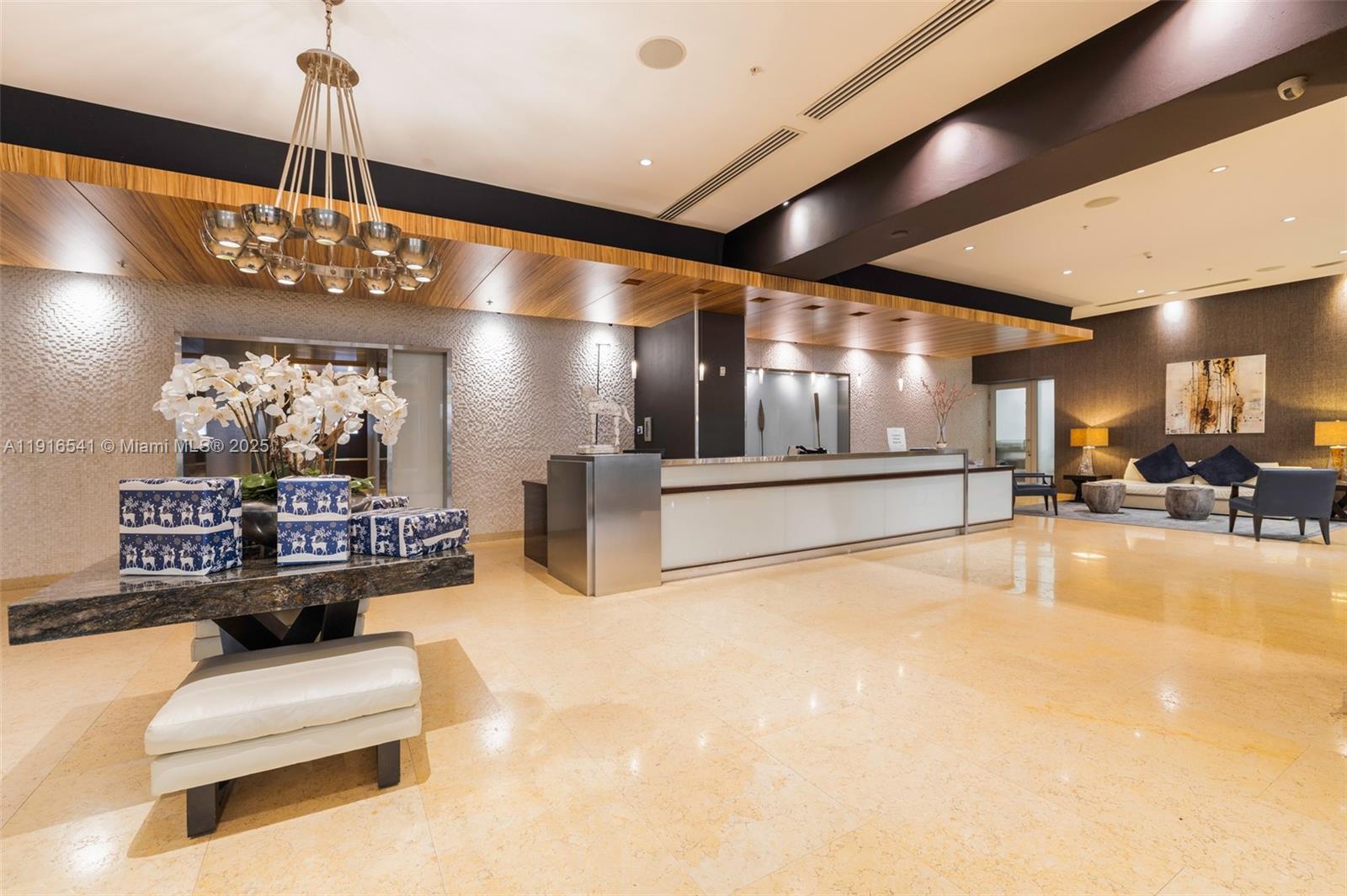 60 SW 13th St # 2413