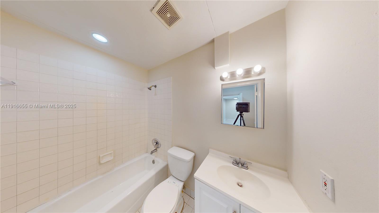 7880 Grand Canal Dr # 1