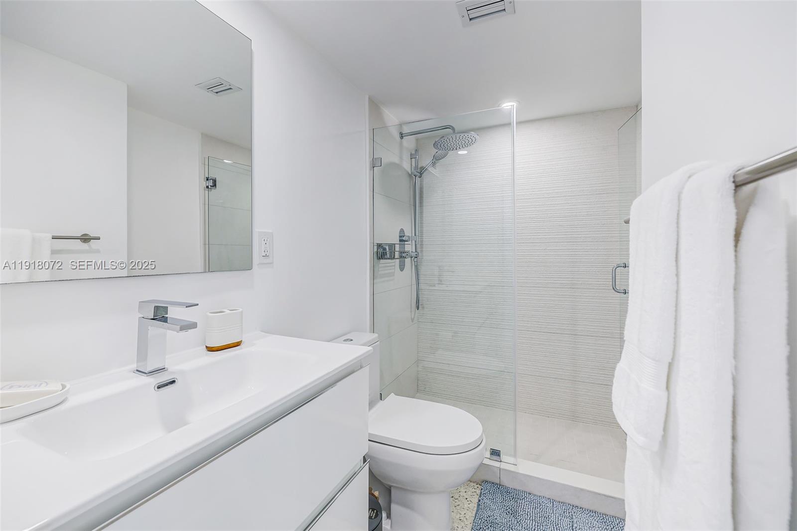 1865 Brickell Ave # A1911