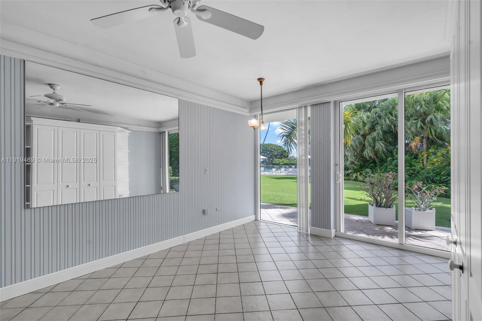 200 Ocean Lane Dr Unit: 407-GR09