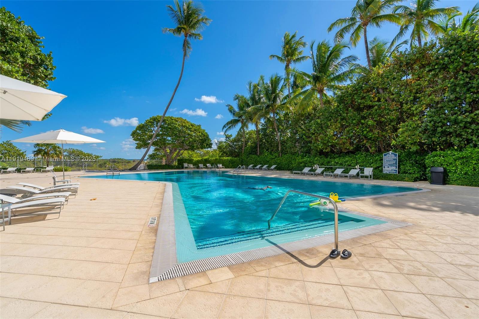 200 Ocean Lane Dr Unit: 407-GR09