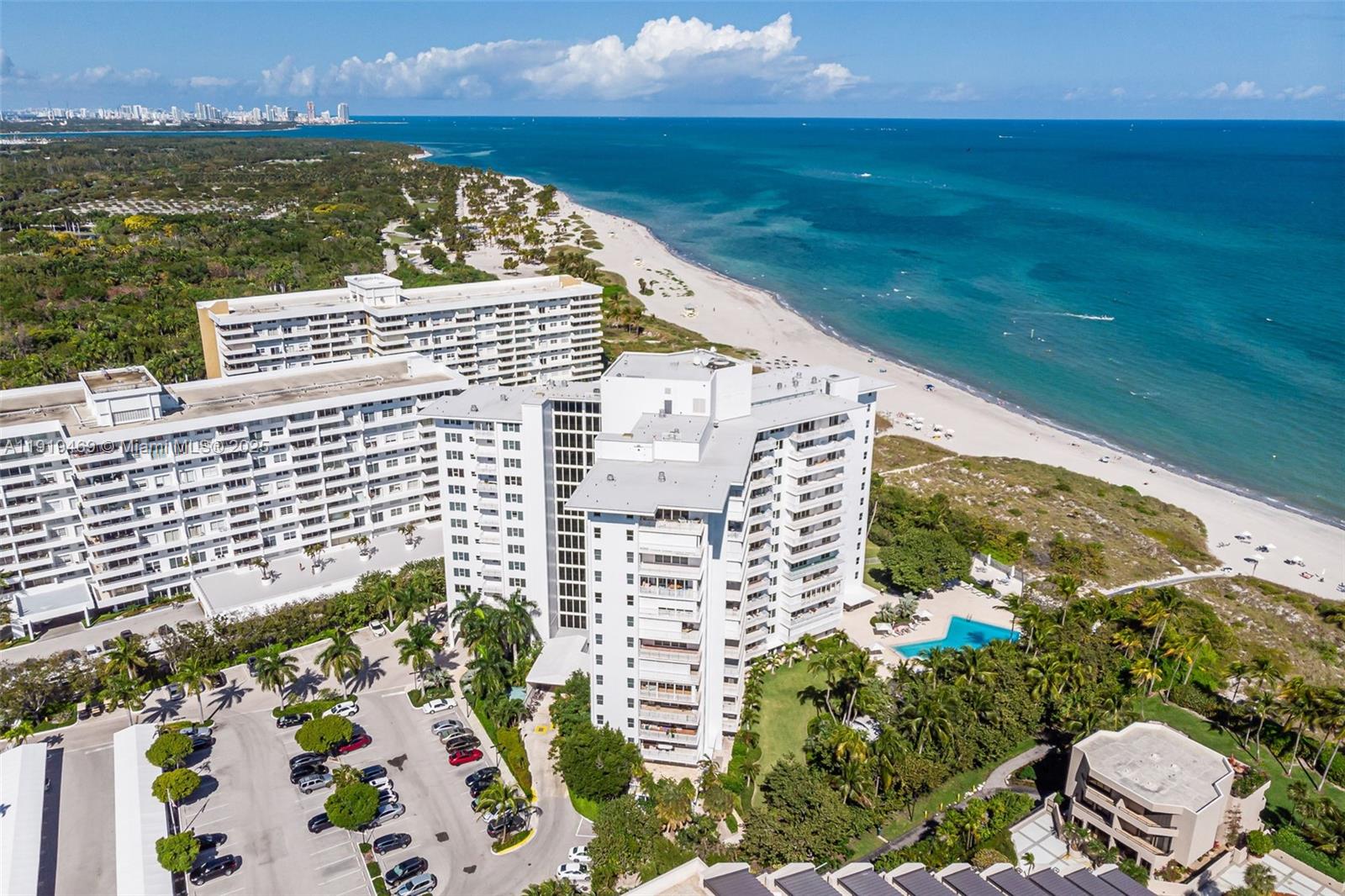 200 Ocean Lane Dr Unit: 407-GR09